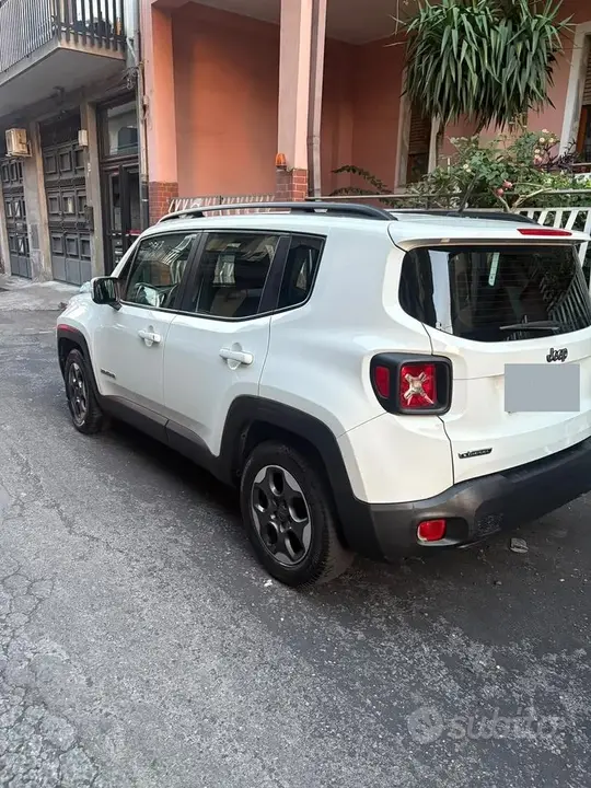 Jeep Renegade 2015 photo 3
