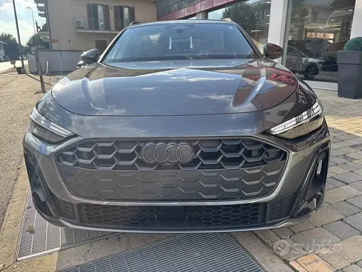 Audi A5 Avant 2025 photo 2