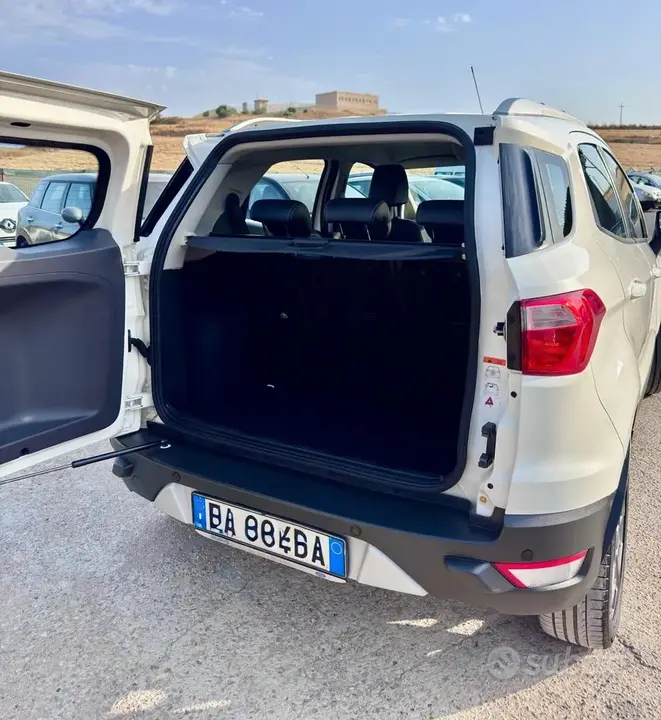 Ford Ecosport 2016 photo 4