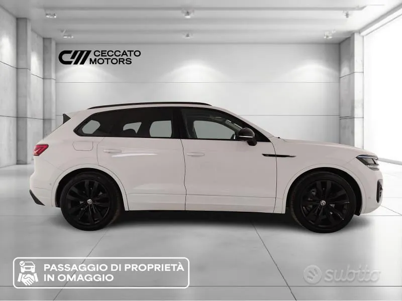 Volkswagen Touareg 2023 photo 3