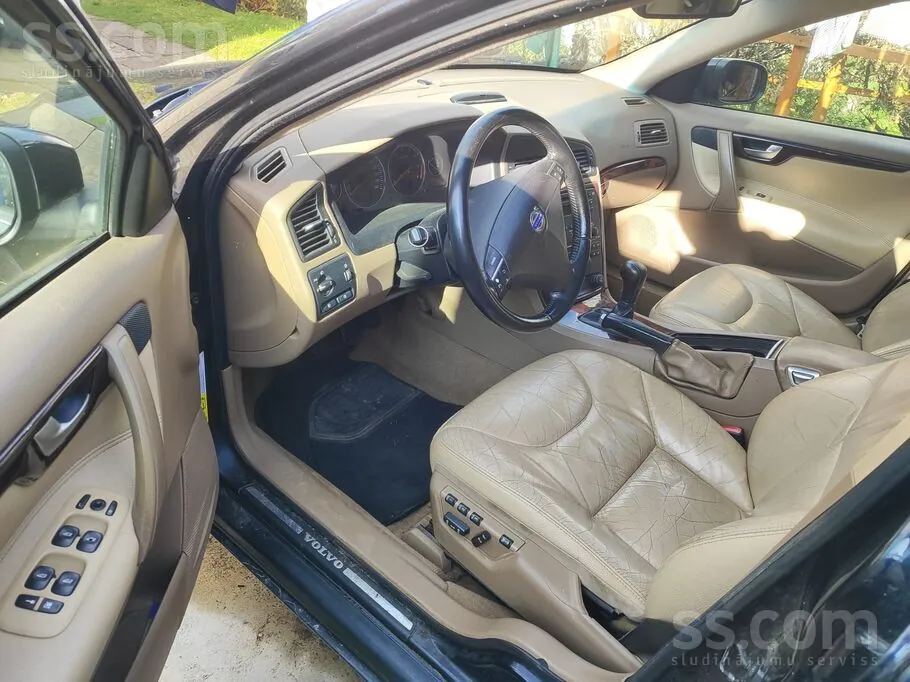 Volvo V70 2007 photo 3