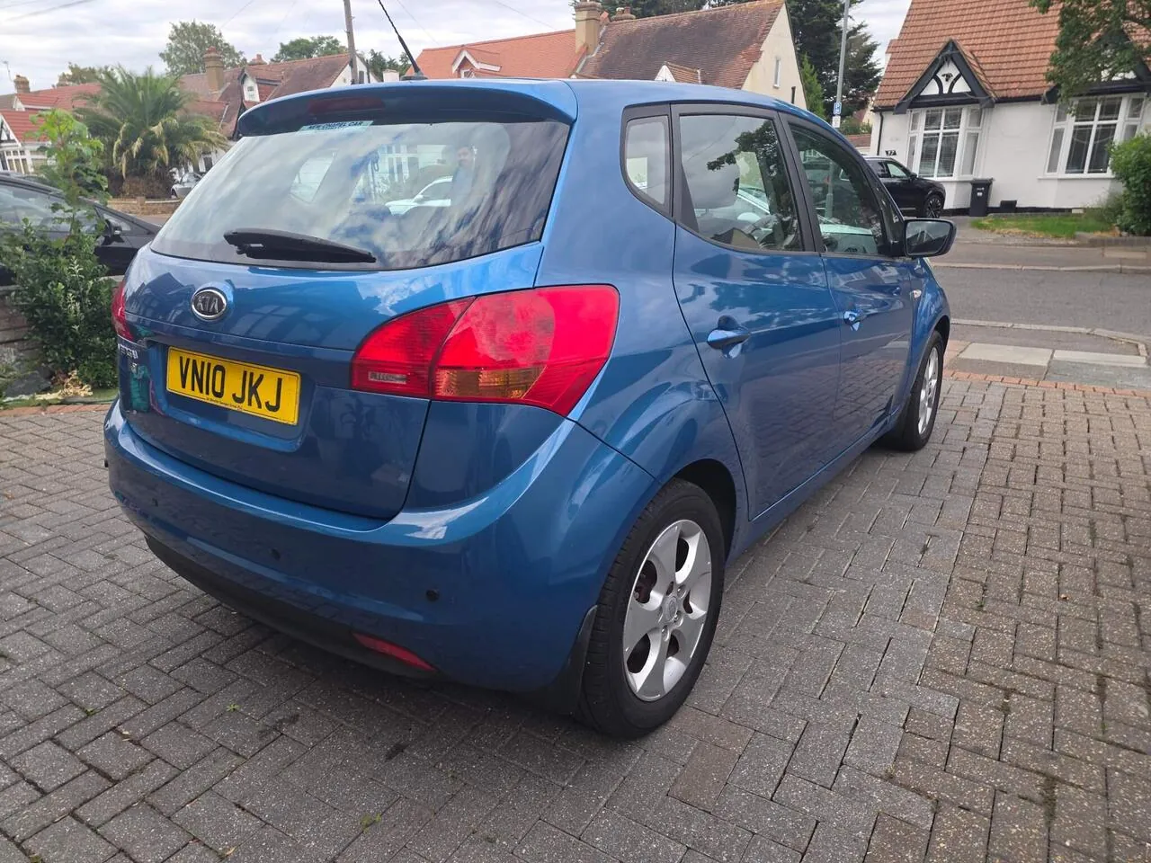 Kia Venga 2010 photo 5