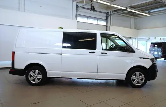 Volkswagen Transporter 2021 photo 5
