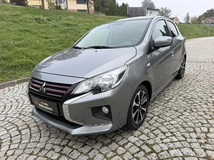Mitsubishi Space Star 2022 photo 2