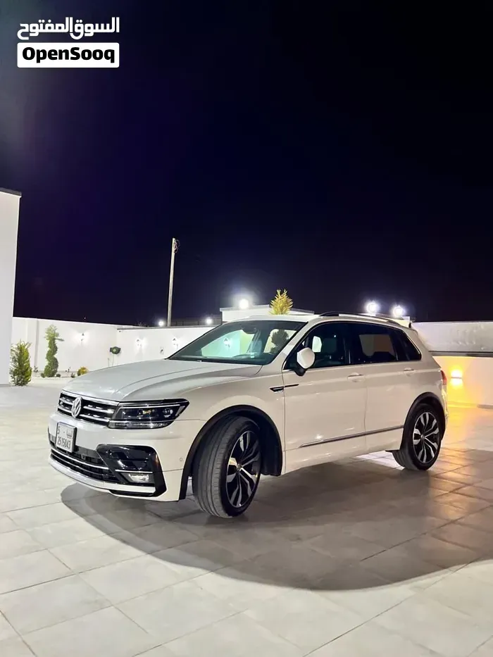 Volkswagen Tiguan 2019 photo 2