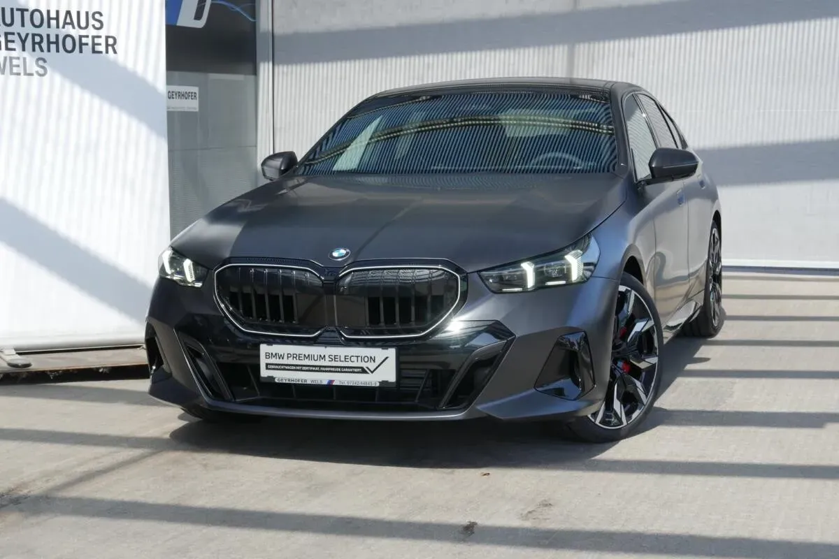 BMW 5 Series 2026 photo 2