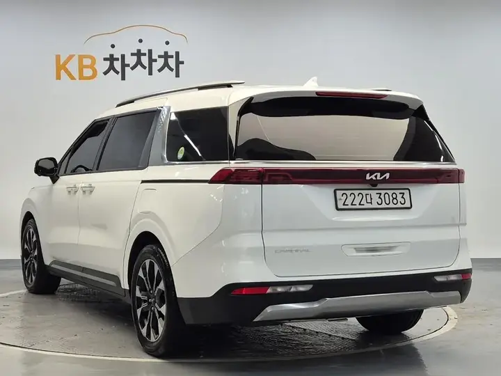 Hyundai Kona 2023 photo 2