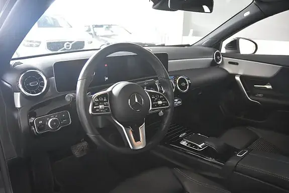 Mercedes-Benz A 200 2019 photo 5
