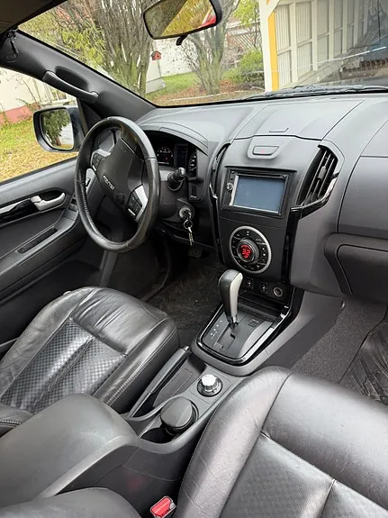 Isuzu D-Max 2015 photo 5