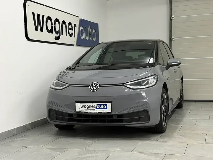 Volkswagen Id.3 2022 photo 2