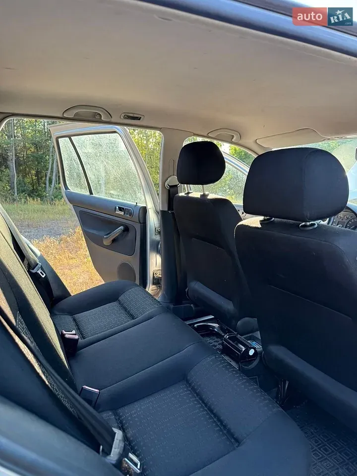 Volkswagen Golf 2001 photo 5