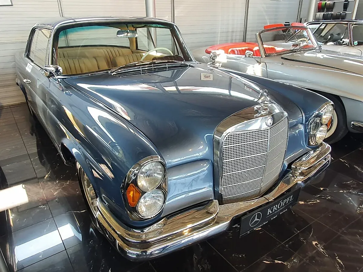 Mercedes-Benz Sonstige 1961 photo 3