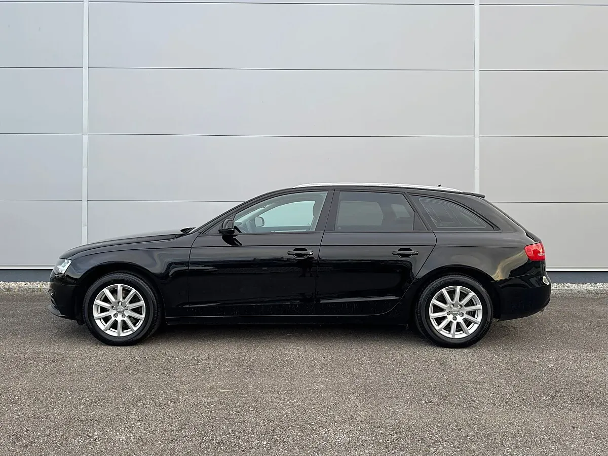 Audi A4 2015 photo 3