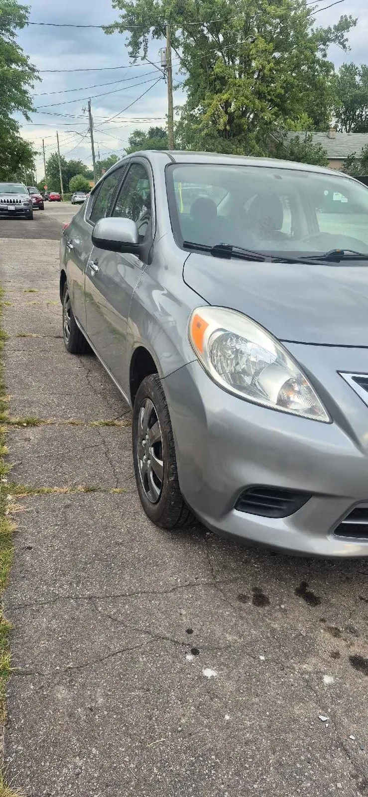 Nissan Sentra 2012 photo 2