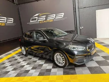 BMW 118 Ia 2023 photo 3
