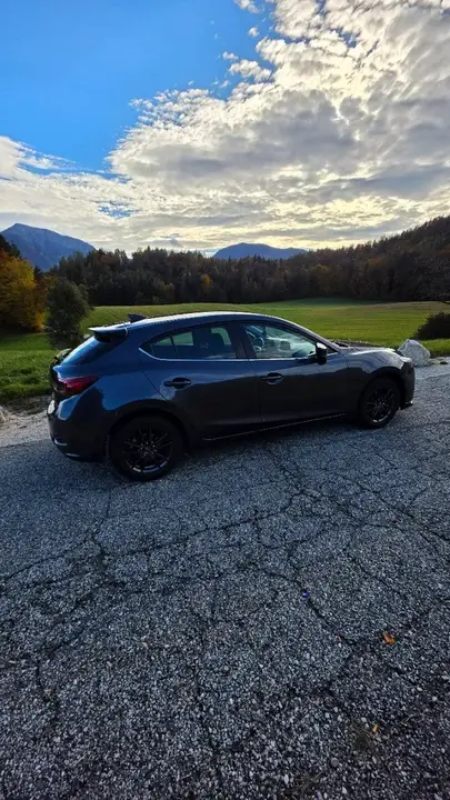 Mazda Mazda3 2017 photo 3