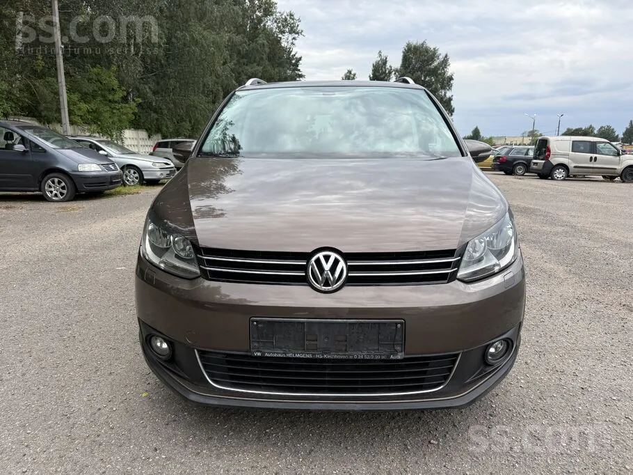 Volkswagen Touran 2012 photo 5