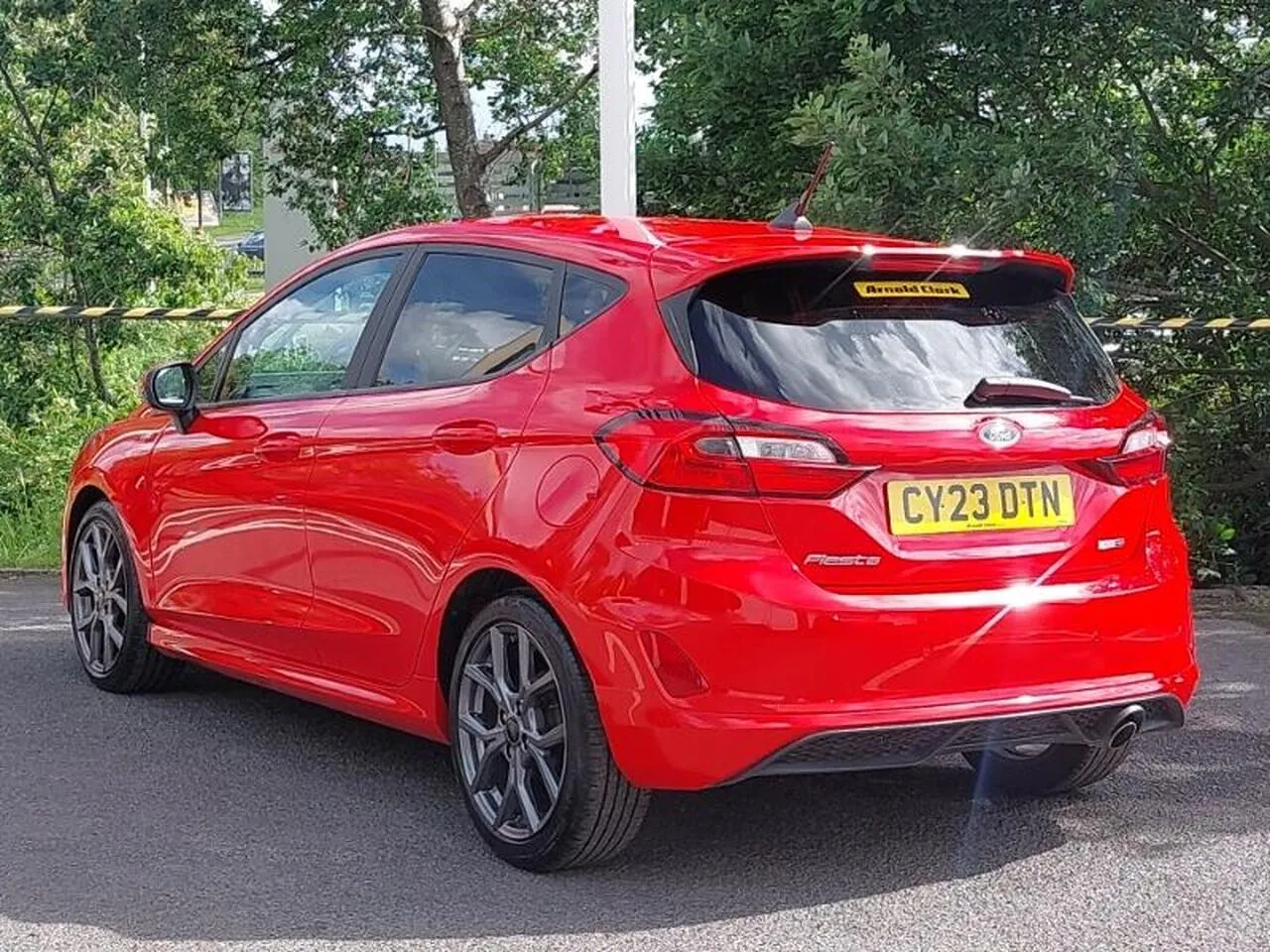 Ford Fiesta 2023 photo 2