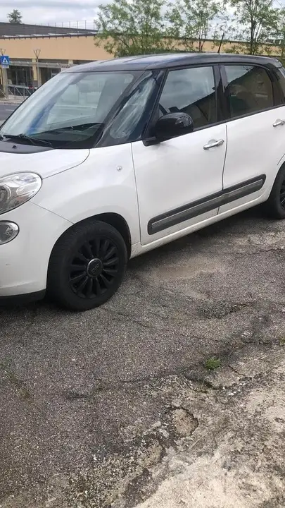 Fiat 500L 2015 photo 5