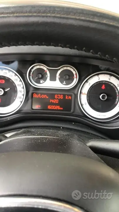 Fiat 500L 2015 photo 2