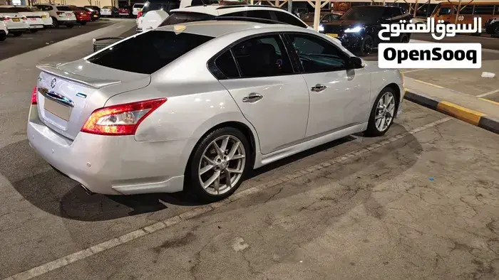Nissan Maxima 2011 photo 4