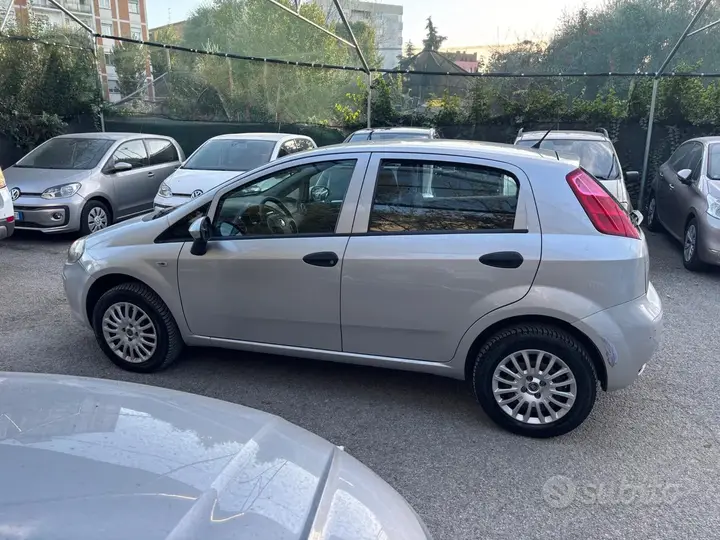 Fiat Punto 2015 photo 5