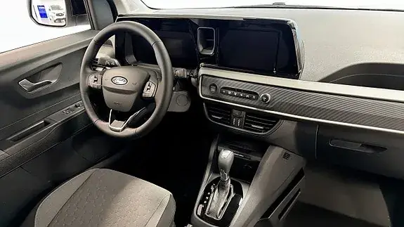 Ford Transit Courier 2026 photo 4