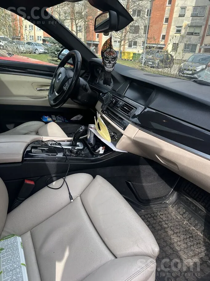 BMW 530 2012 photo 5