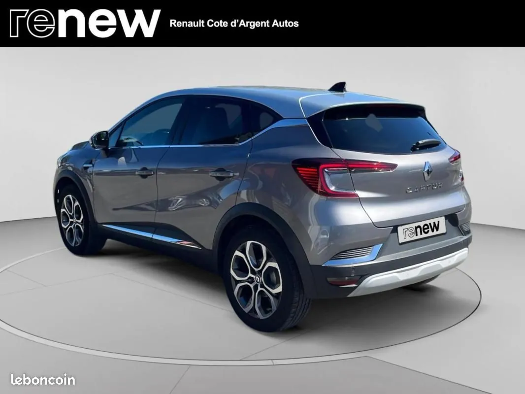 Renault Captur 2023 photo 3