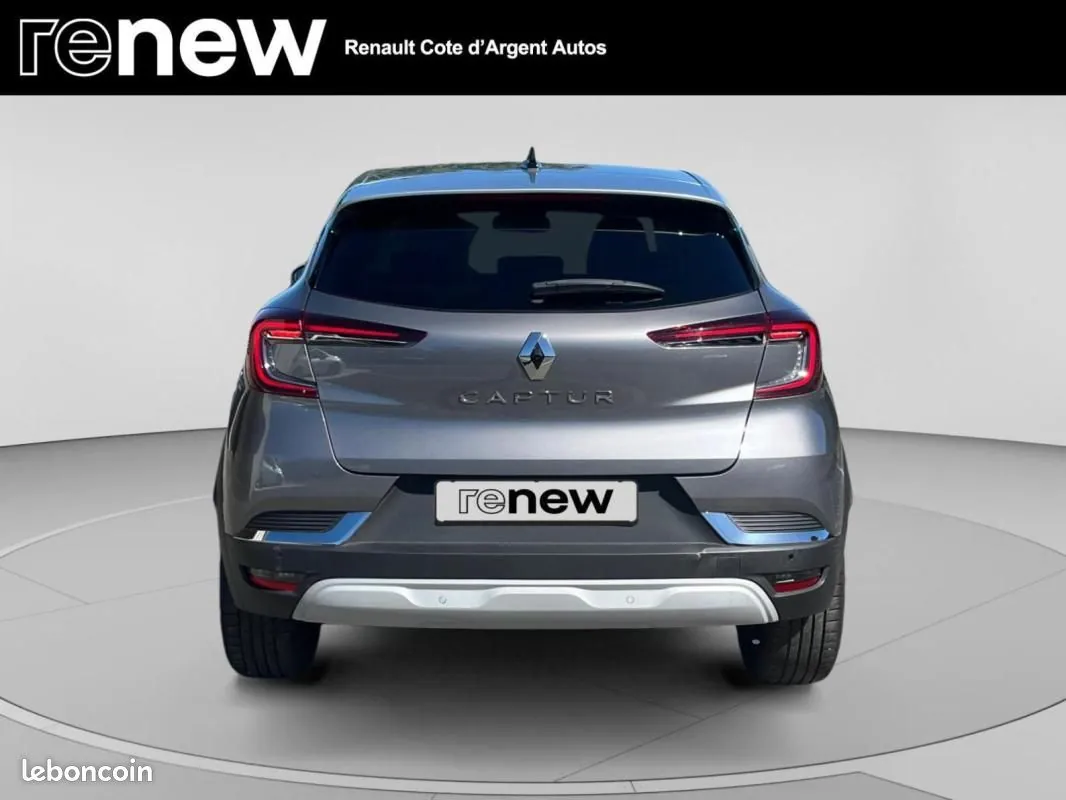 Renault Captur 2023 photo 4