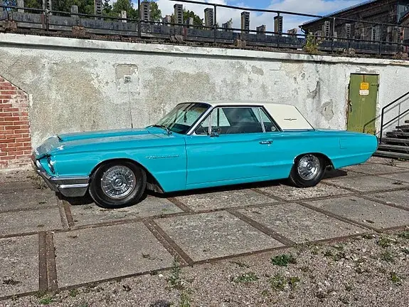 Ford Thunderbird