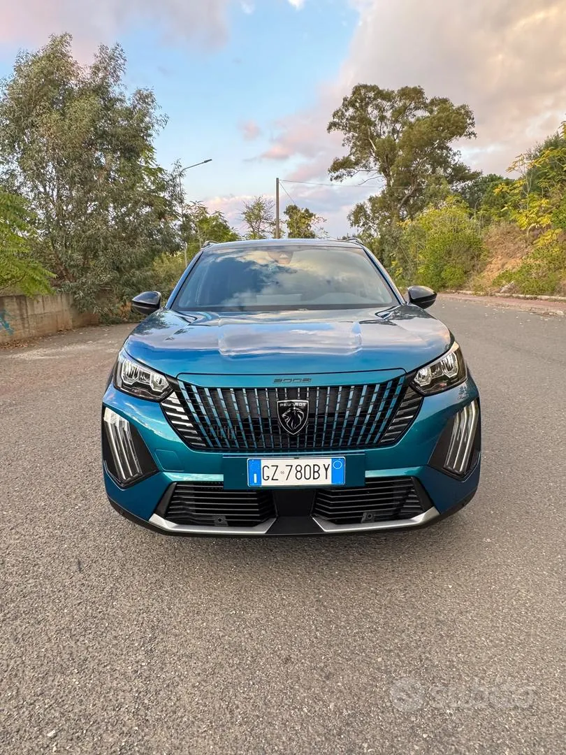 Peugeot 2008 2025 photo 2