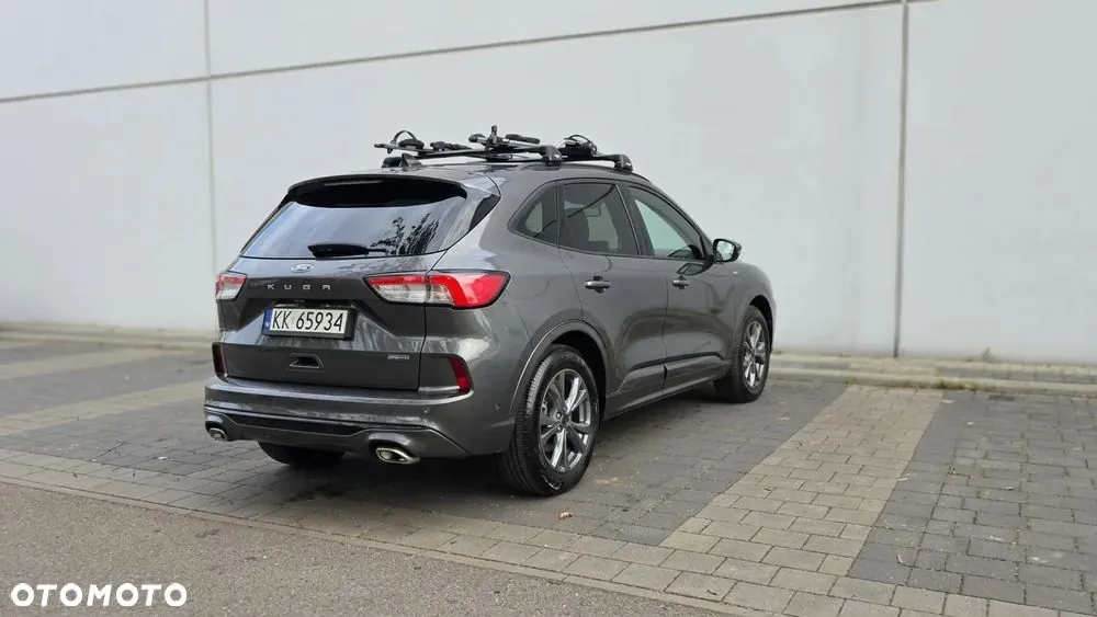 Ford Kuga 2022 photo 3
