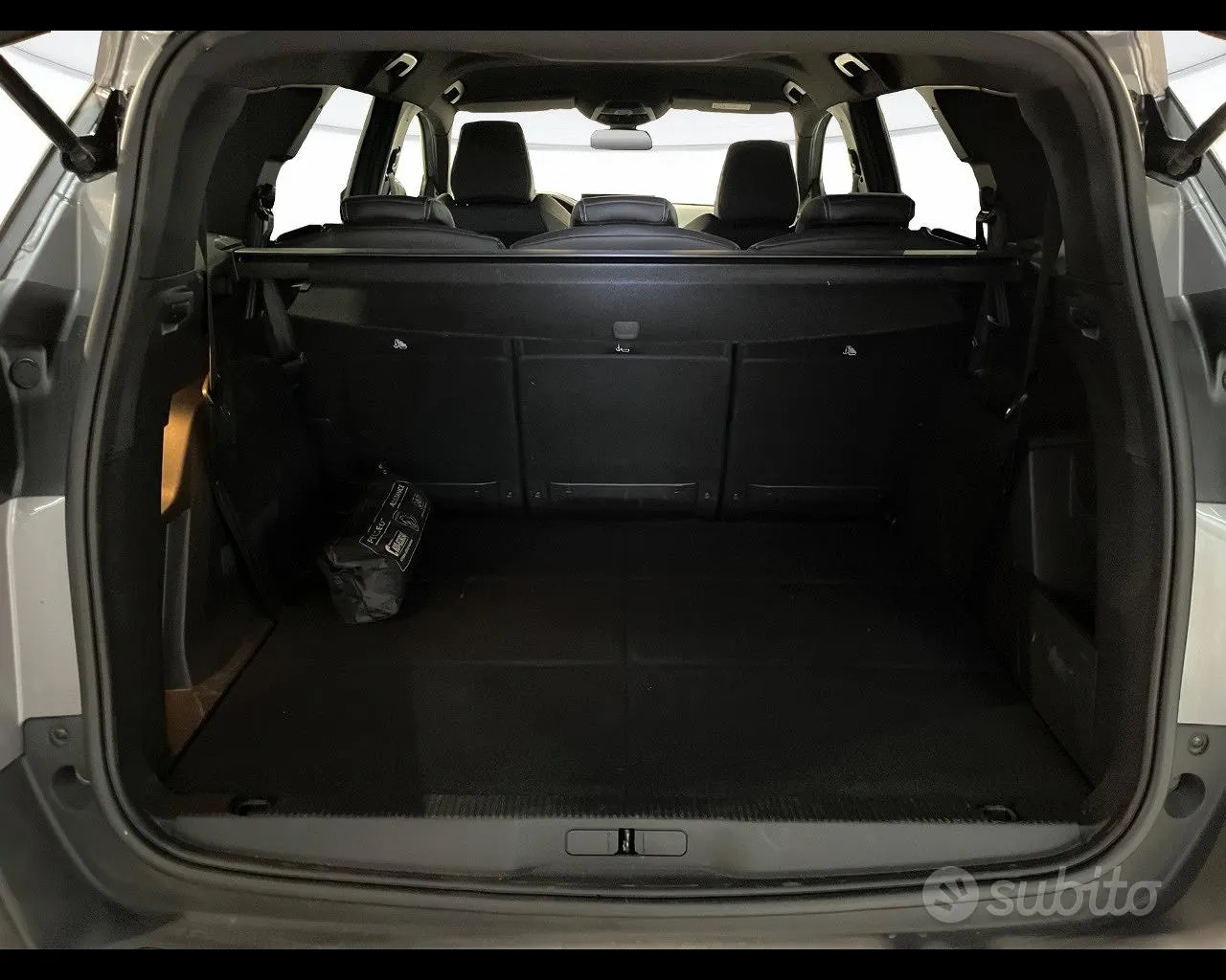 Peugeot 5008 2025 photo 4