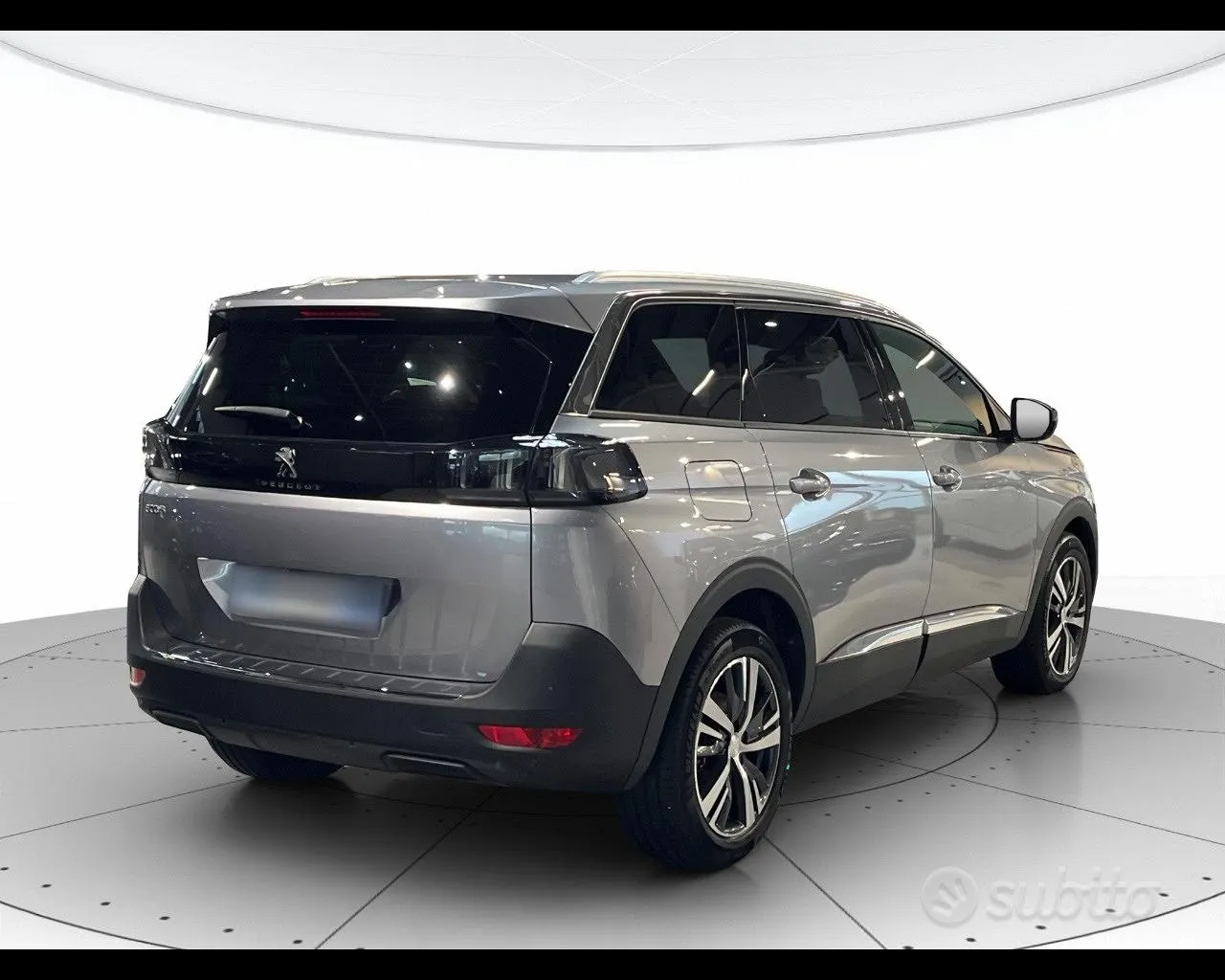 Peugeot 5008 2025 photo 3