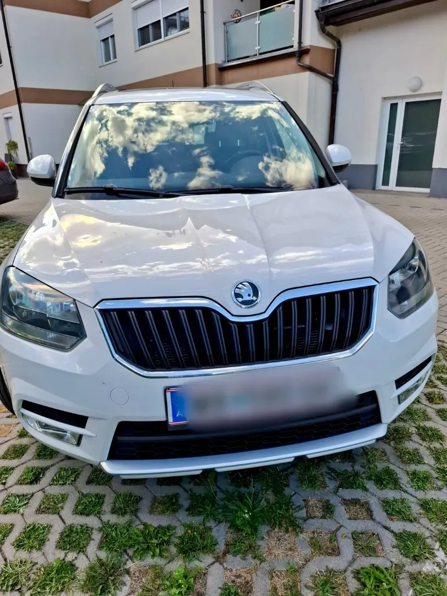Skoda Yeti 2014 photo 2
