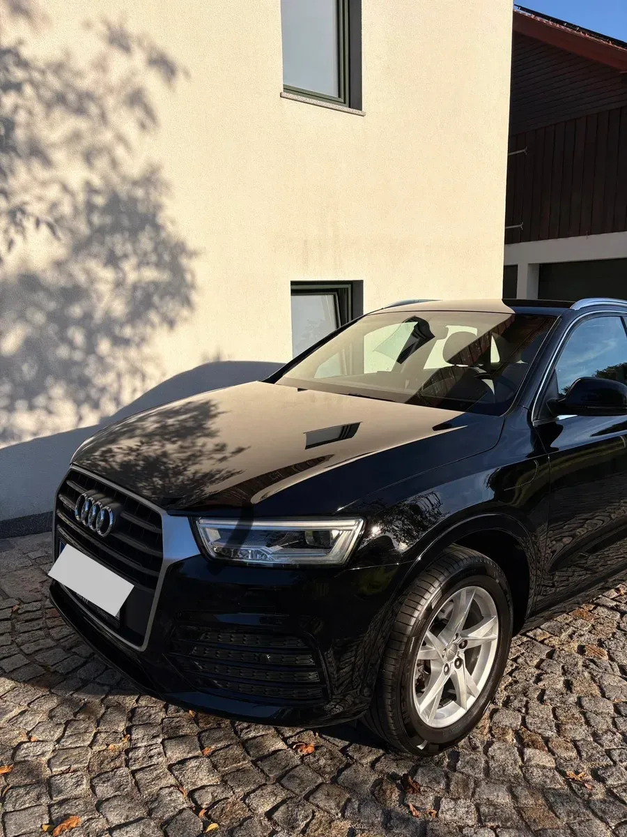 Audi Q3 2018 photo 3