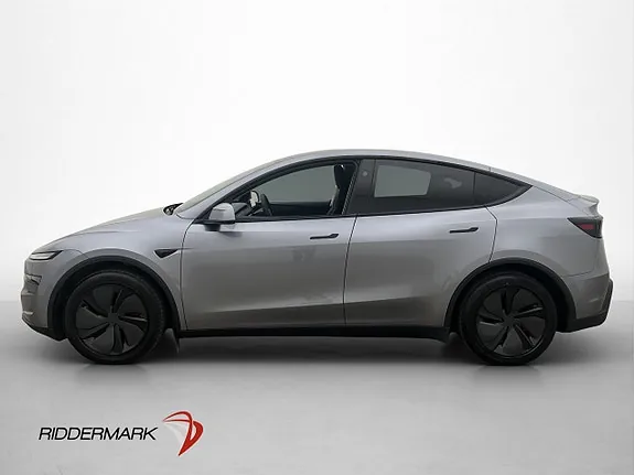 Tesla Model Y 2025 photo 5