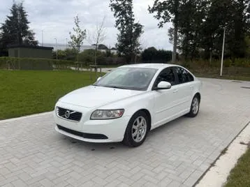 Volvo S40