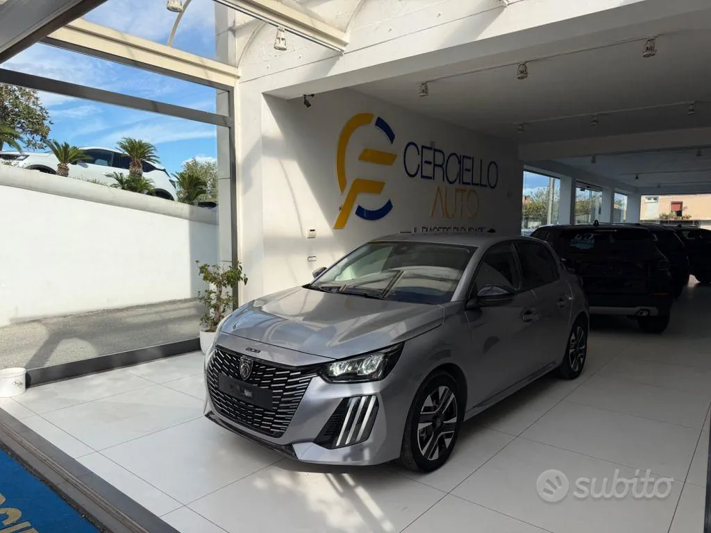Peugeot 208 2025 photo 2