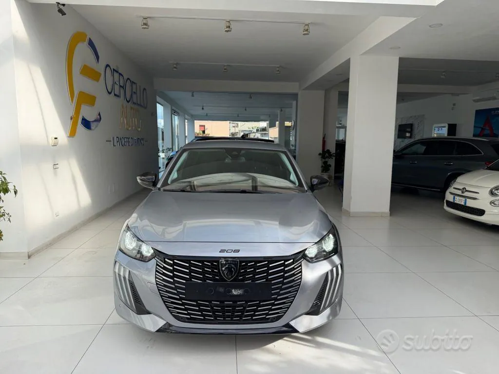 Peugeot 208 2025 photo 3