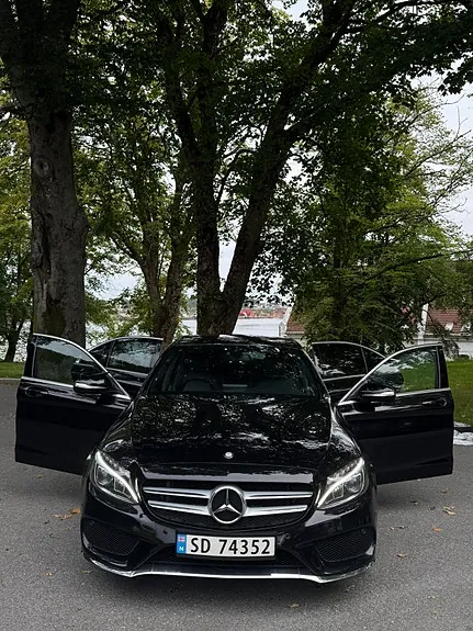 Mercedes-Benz C180 2015 photo 4