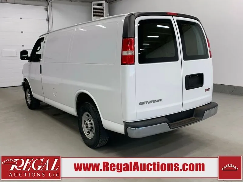 GMC G2500 2017 photo 4