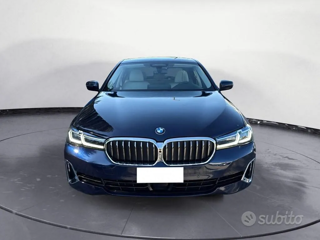 BMW 5 Series 2021 photo 2