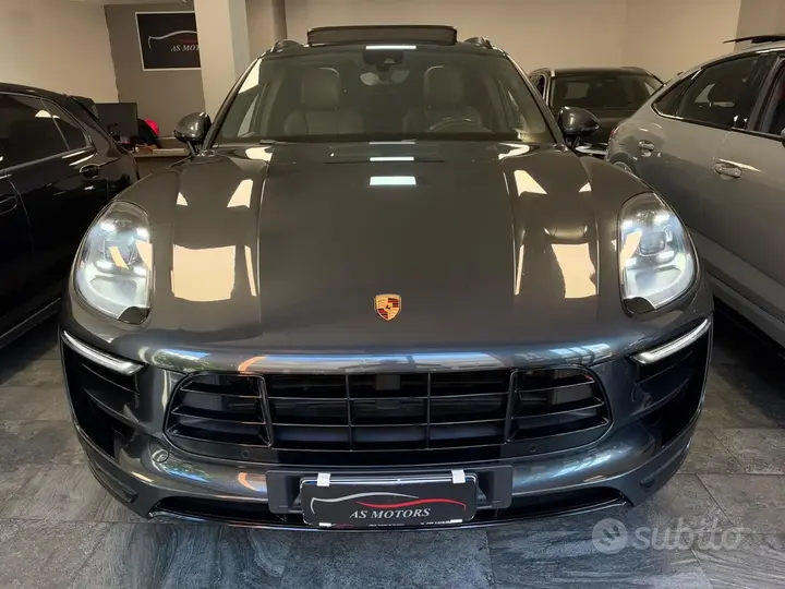 Porsche Macan 2018 photo 2