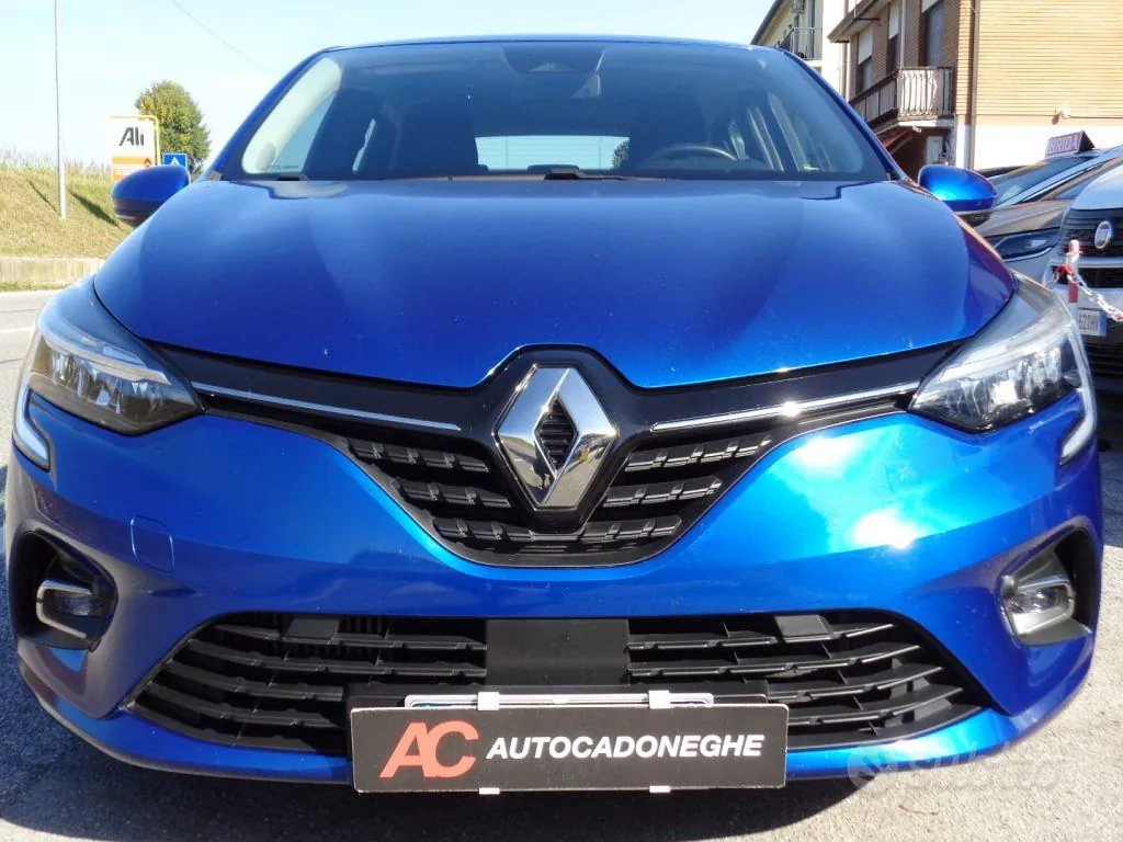 Renault Clio 2022 photo 3
