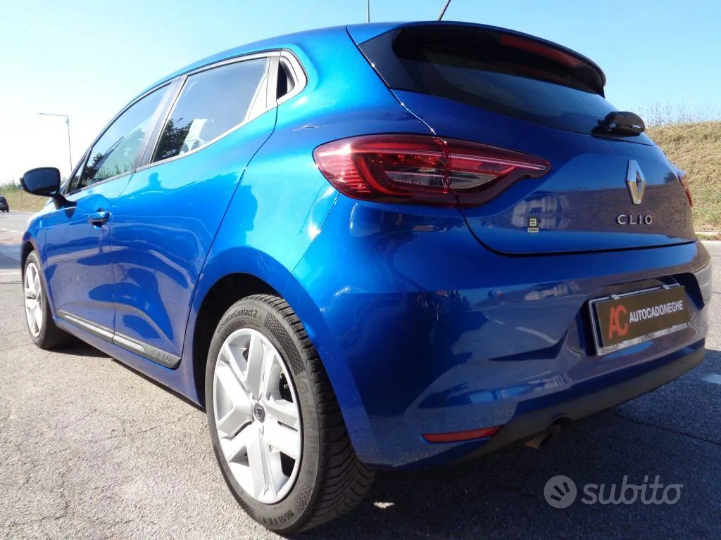 Renault Clio 2022 photo 5