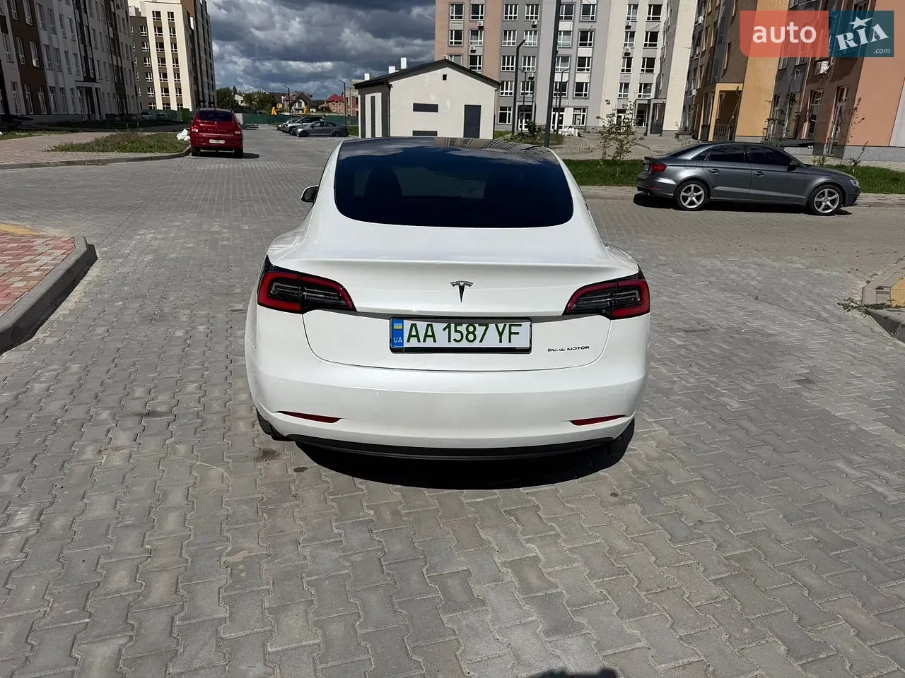 Tesla Model 3 2022 photo 5