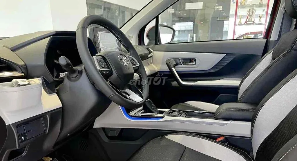 Toyota Veloz Cross 2026 photo 4