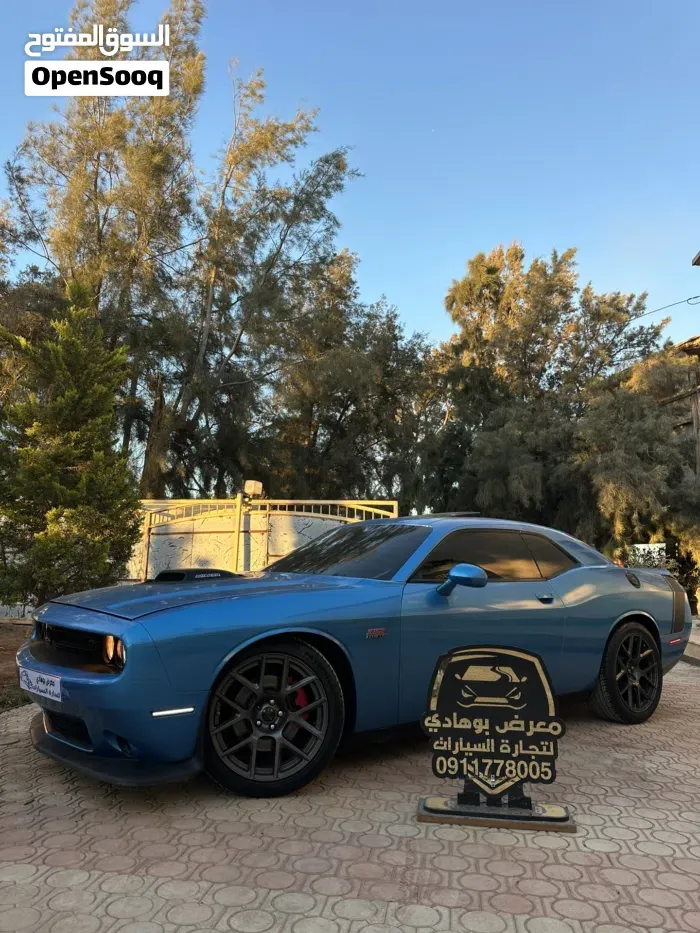 Dodge Challenger 2019 photo 2